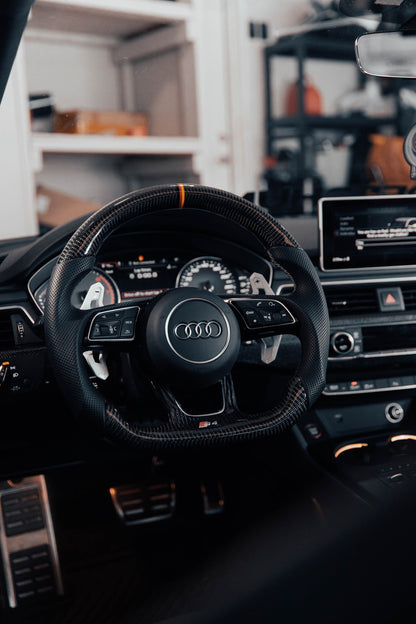 Audi B9 Custom Carbon Steering Wheel - V1 Round Airbag