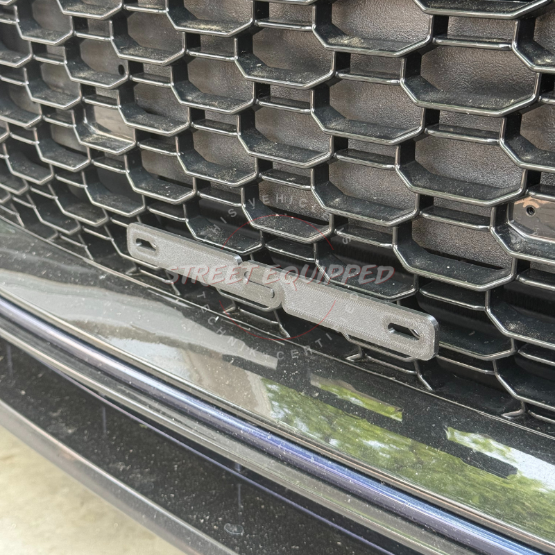 B9/8V removable front plate mount