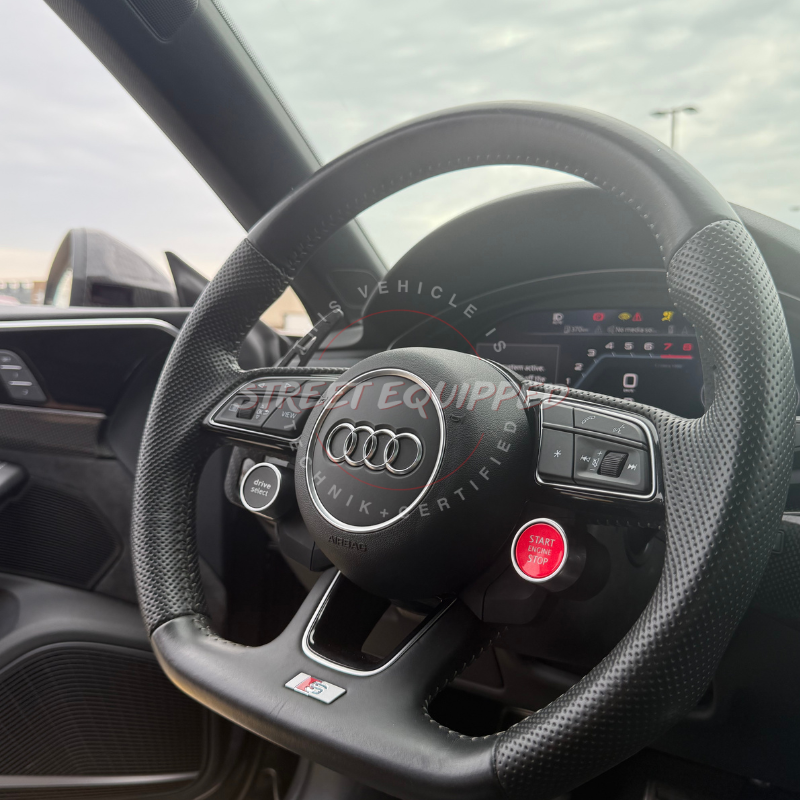 Audi RS steering wheel buttons