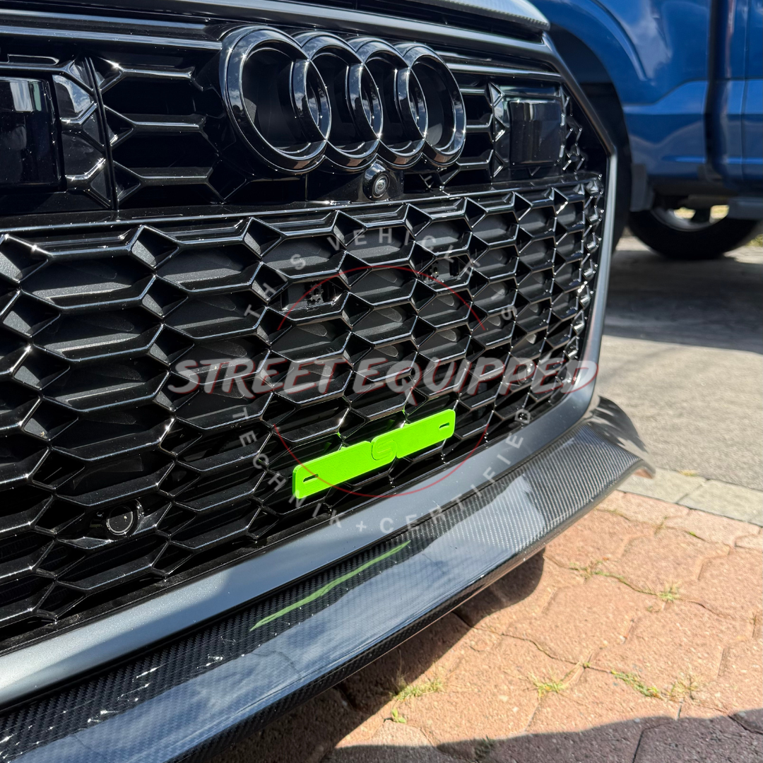 C8 RS Grill Front Plate Mount